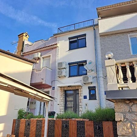 Apartmani Audacia קריקווניצה מראה חיצוני תמונה